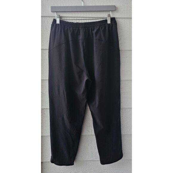 Lululemon Lightweight Cropped Pants Size 8 Black Elastic Waist Like New - Picture 6 of 6
